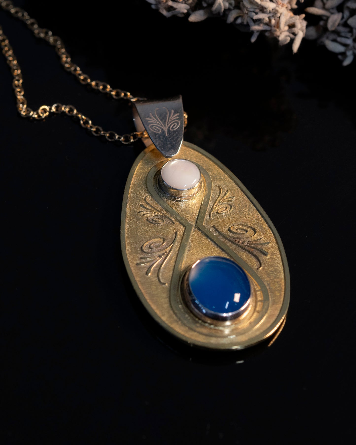 Amren's Amulet