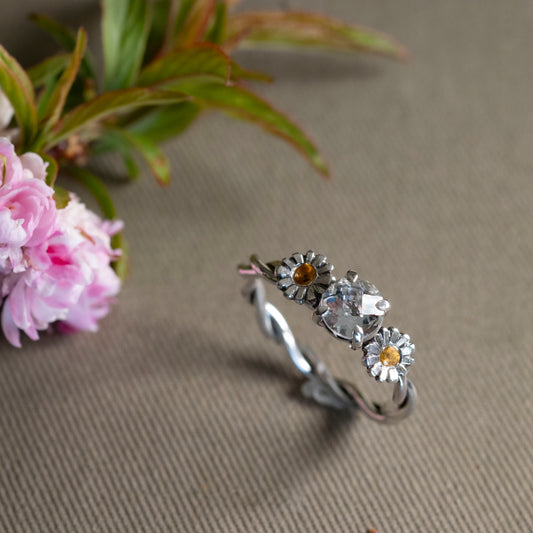 April Daisy & Clear Quartz Ring - Hebel Design