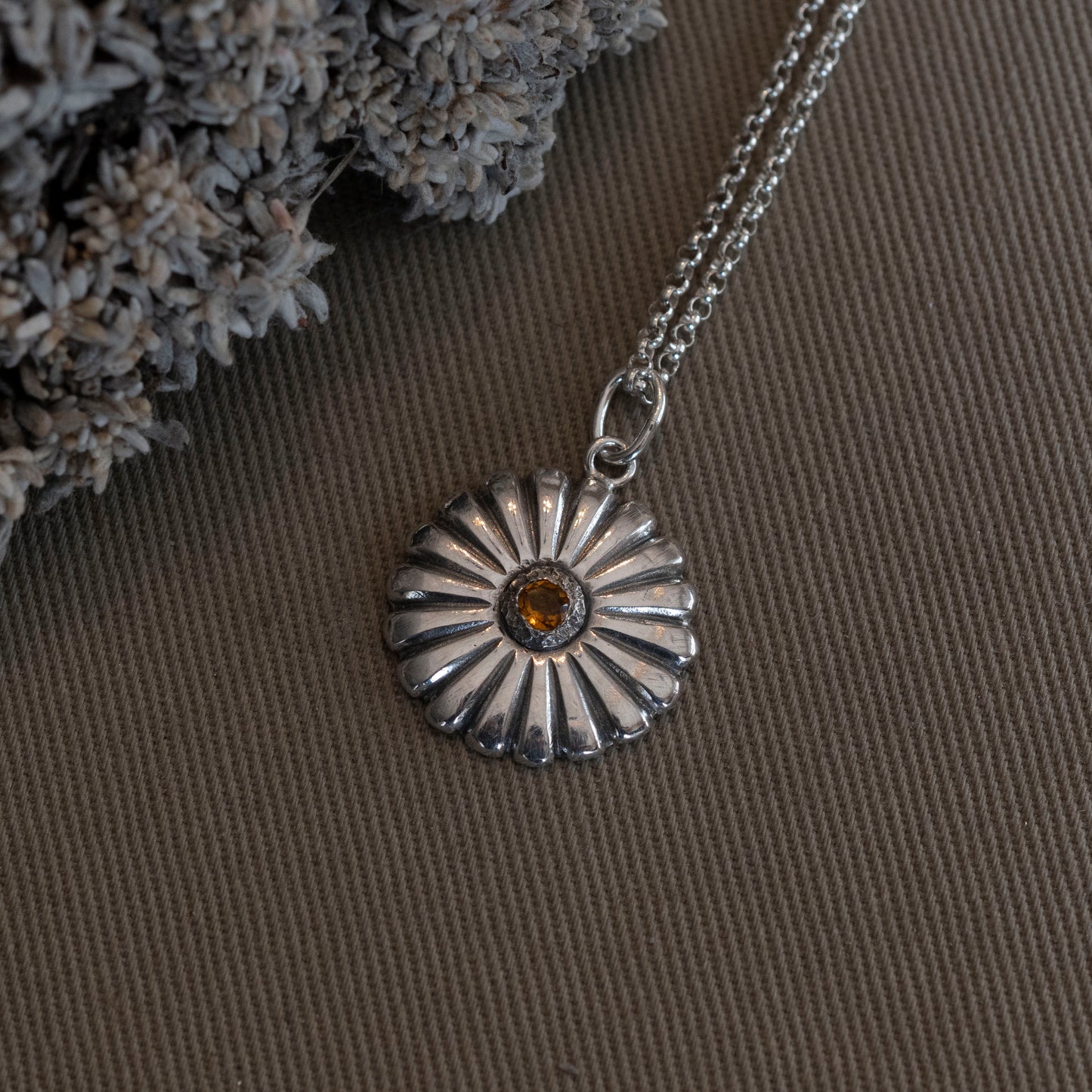 Daisy Necklace from the Last Hours, James and Cordelia