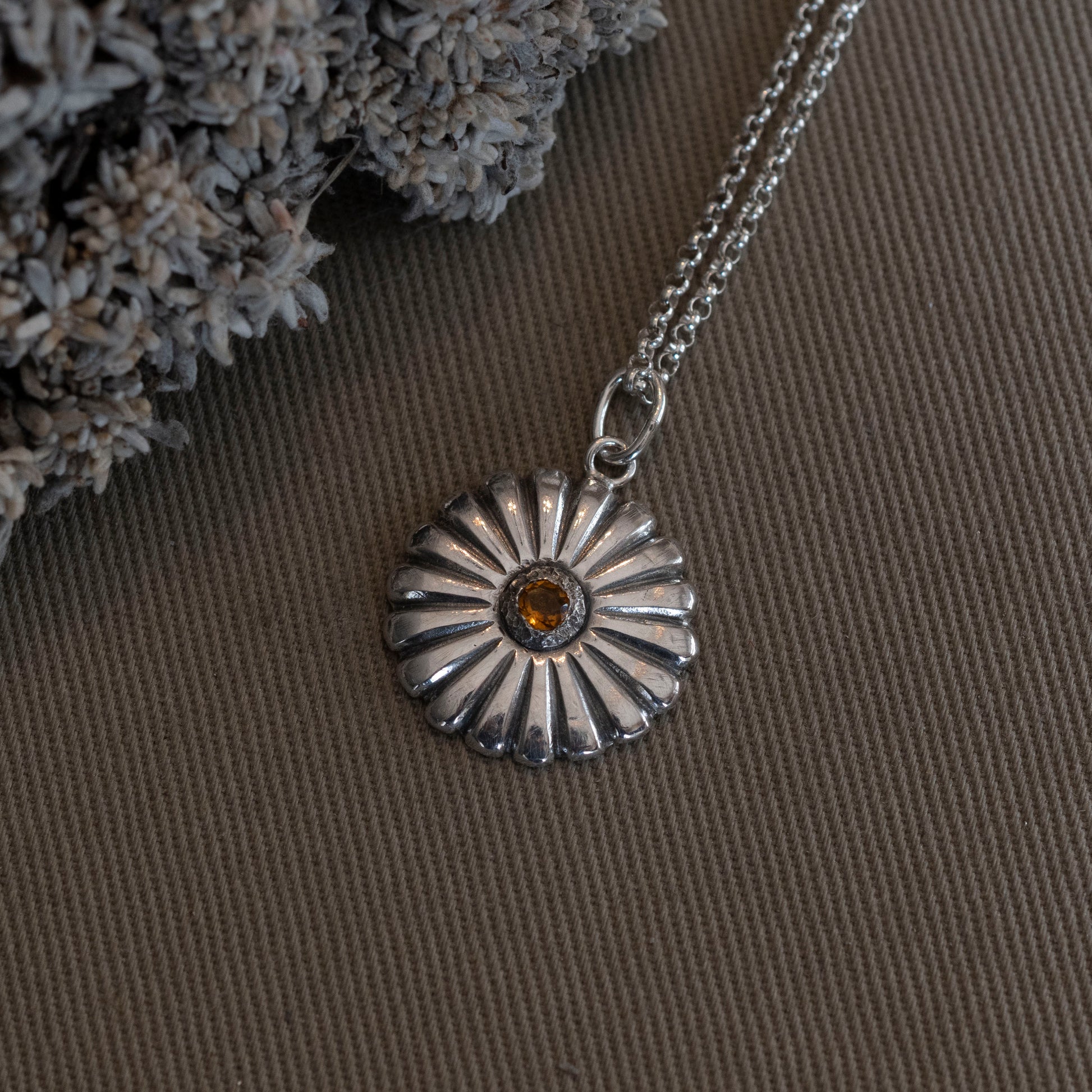 Daisy Necklace from the Last Hours, James and Cordelia