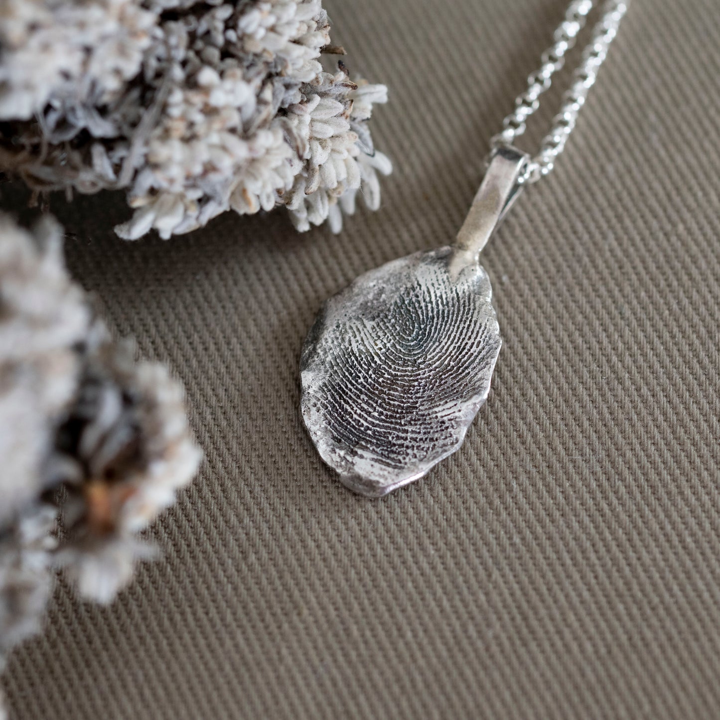 The Signature Touch Pendant - Hebel Design