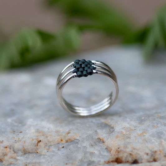 Three Rivers Ring - Round Wire - Hebel Design