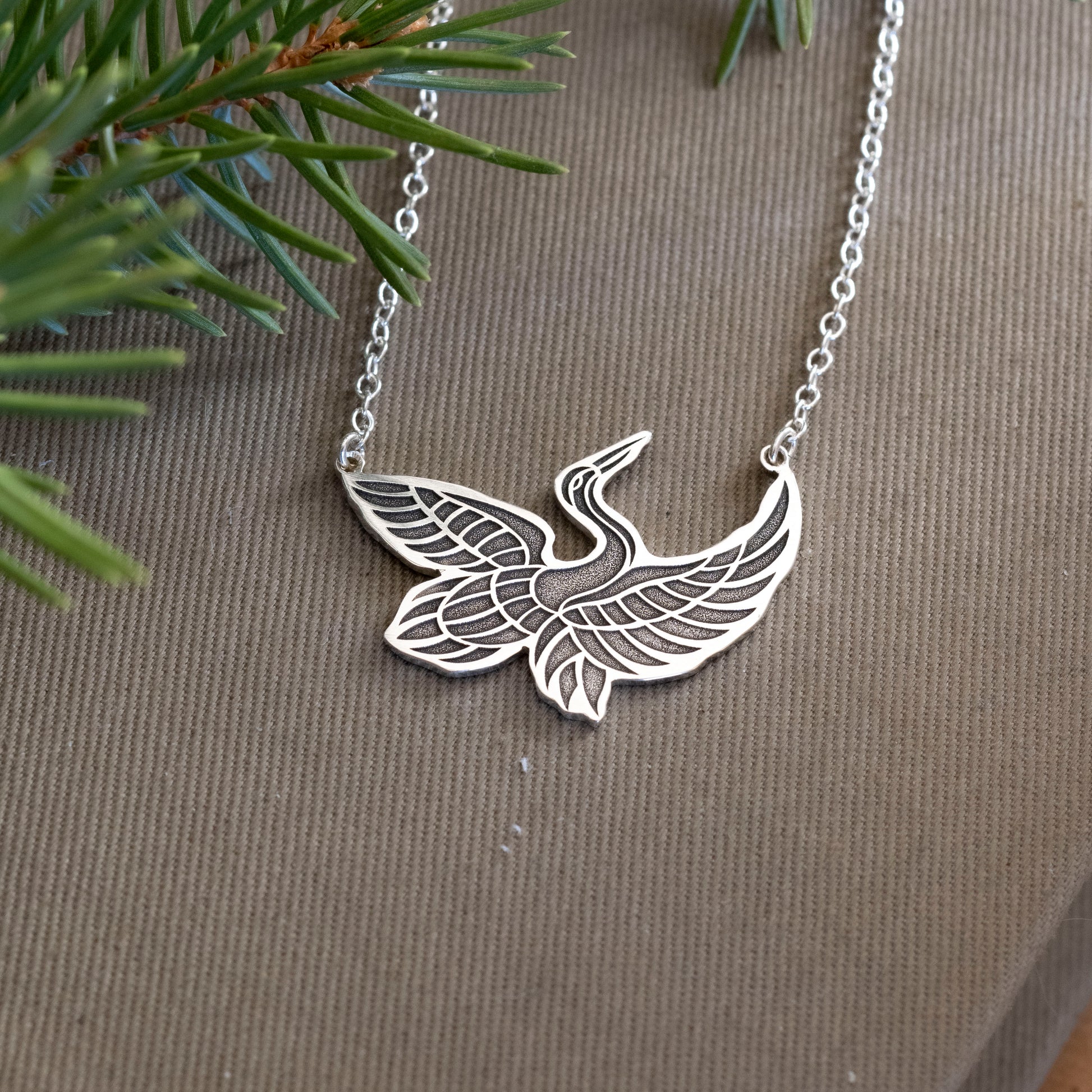 heron necklace from the shadowhunters ghost market short stories