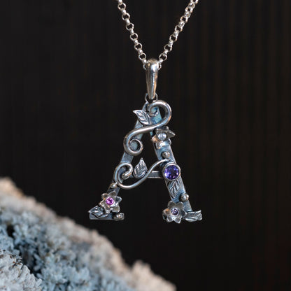 The Illustrated Initial Pendant - Hebel Design