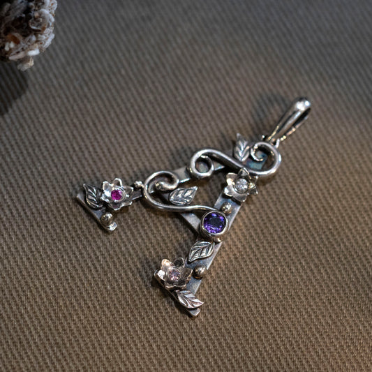 The Illustrated Initial Pendant - Hebel Design