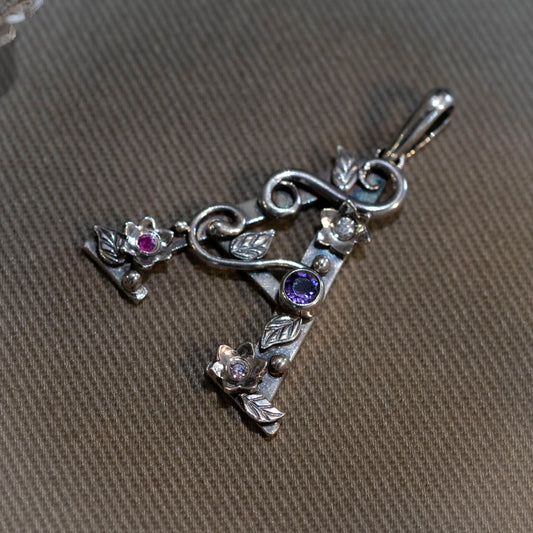 The Illustrated Initial Pendant - Hebel Design