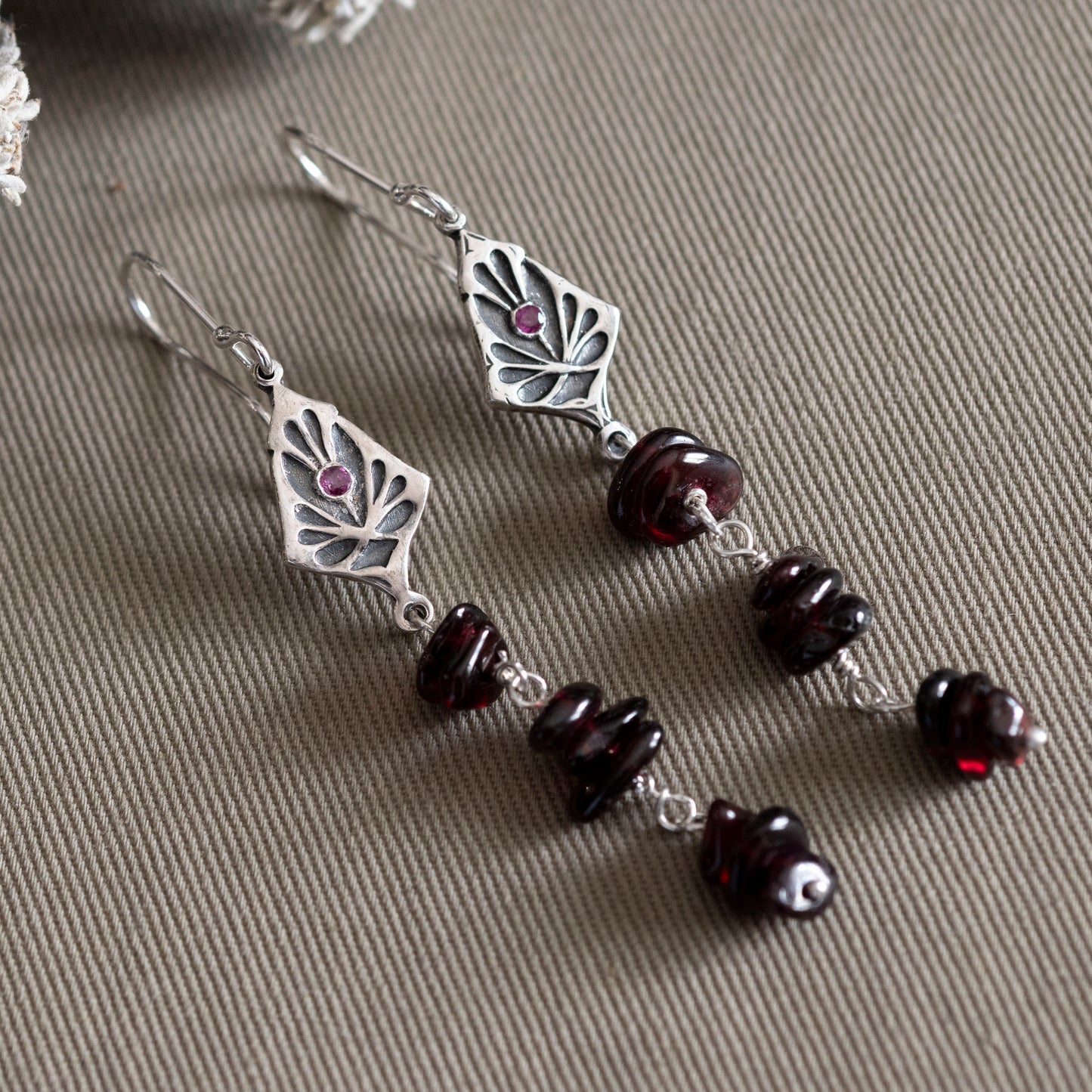 Art Nouveau Garnet Earrings - Hebel Design