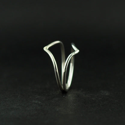 Chevron ring