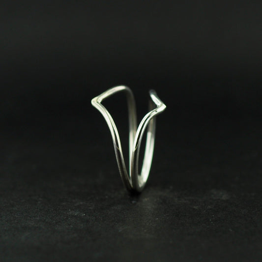 Chevron ring